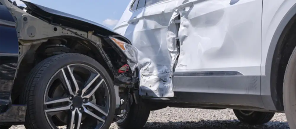 accidente de auto lesiones personales choque lateral